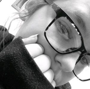 Meet your Posher, Adria